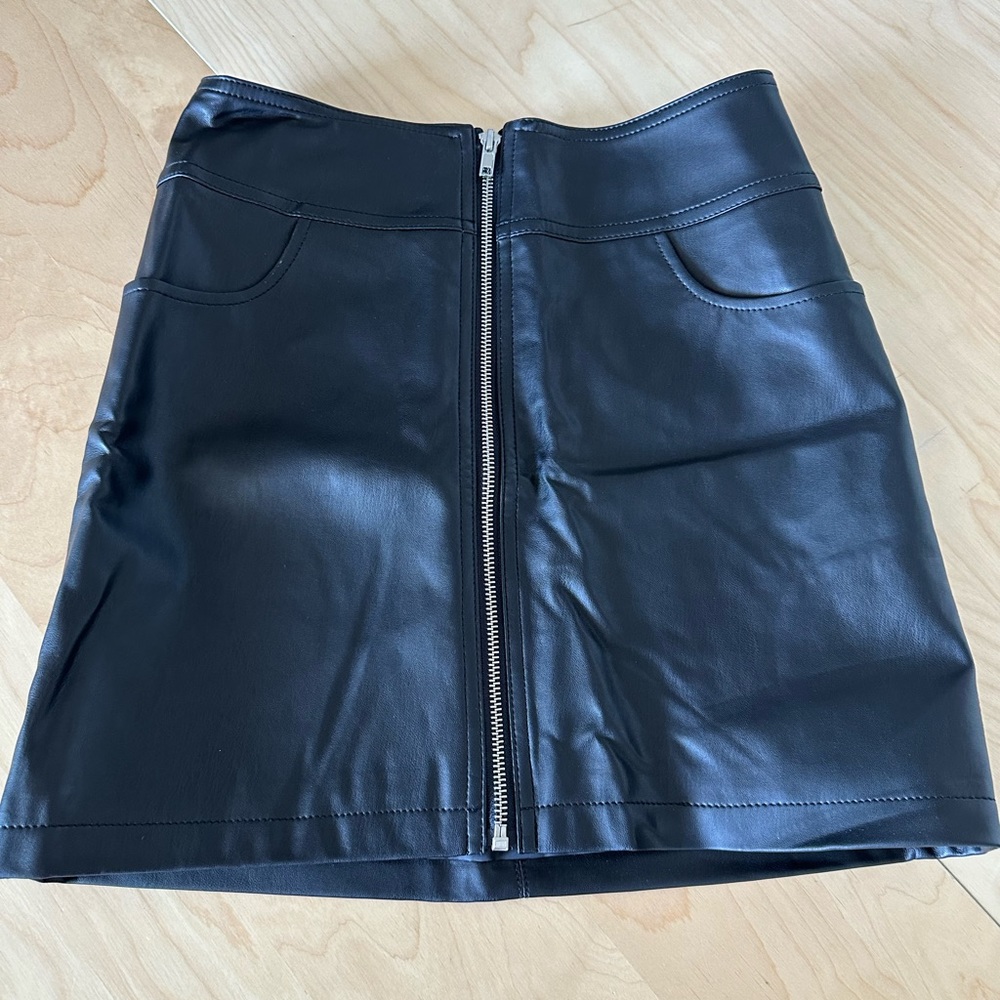 NWT Black Faux Leather Skirt